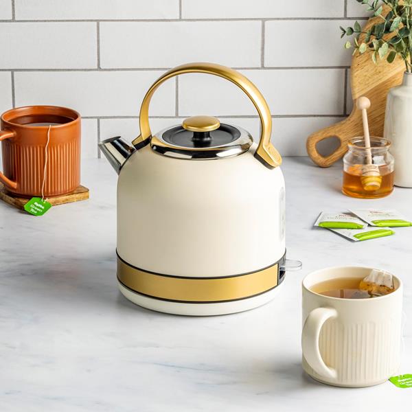 Hy-Vee Seasons Electric Tea Kettle in Linen